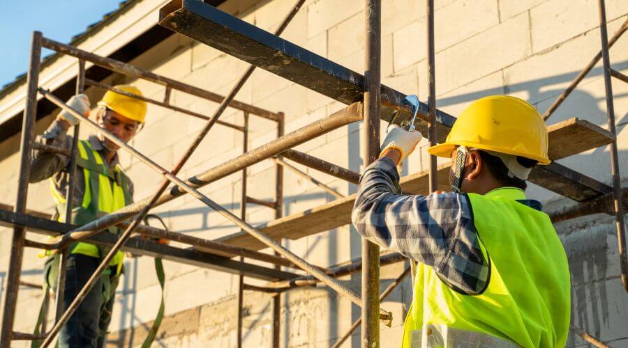 Professional Emergency Roof Repairs in Central, AK